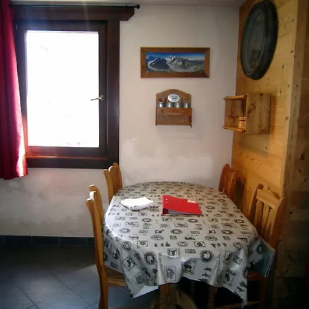 Paradisa Apartment *